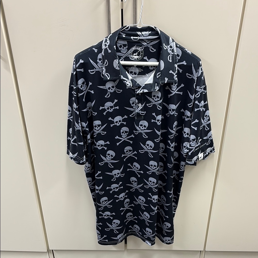 Men's Black Skull Print Golf Shirt *like new*